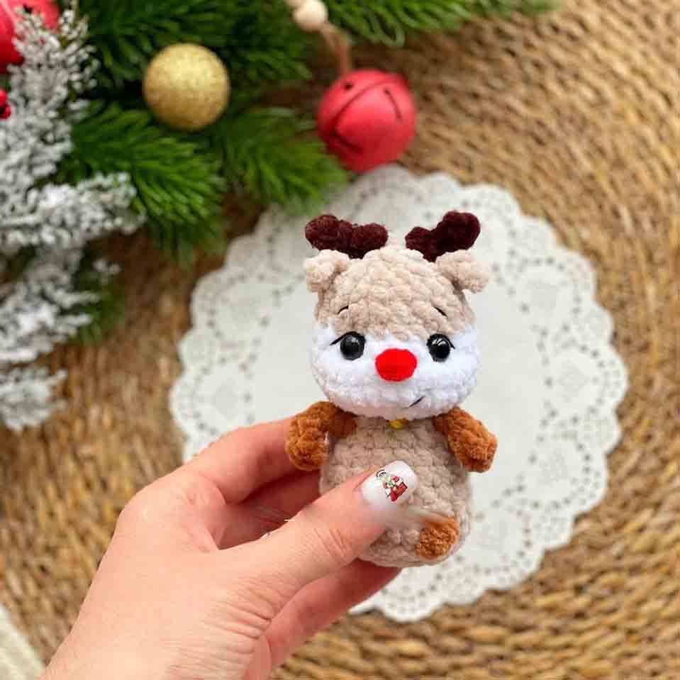TOMOPOD LLC – wholesale Stuffed/plush toy – Kids & baby – Crochet Christmas, Santa Claus, Mrs. Claus, Gingerbread Man8