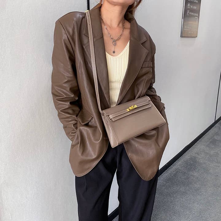 Sook Stainable – wholesale Axelremsväska – Dam – Äkta läder kuvert axelväska med metallförslutning18