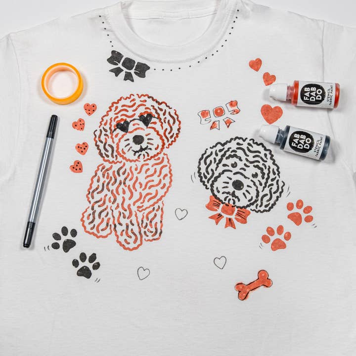 Kids' Doodle Dog T-shirt Painting Craft Gift Kit 5yrs+ for wholesale by Fab Dab Do