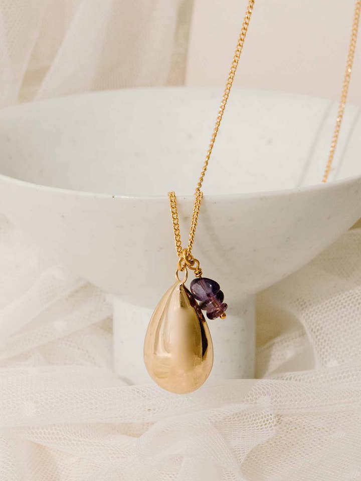 Norah gold pregnancy ball for wholesale by Atelier Aismée