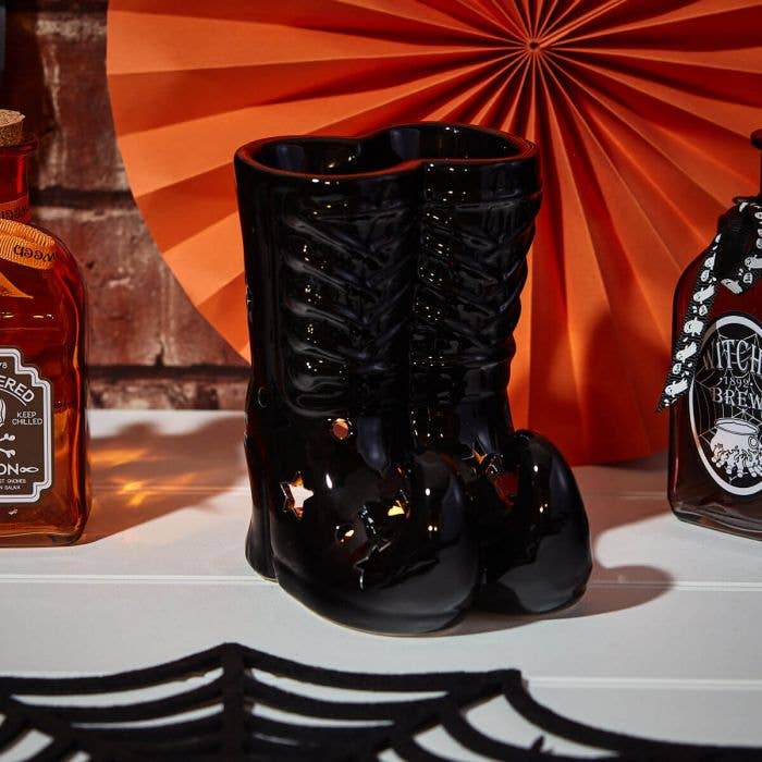 Langs - Venta al por mayor Calentador de cera - Botas de bruja para Halloween, quemador de cera, negro, recortado, cerámica