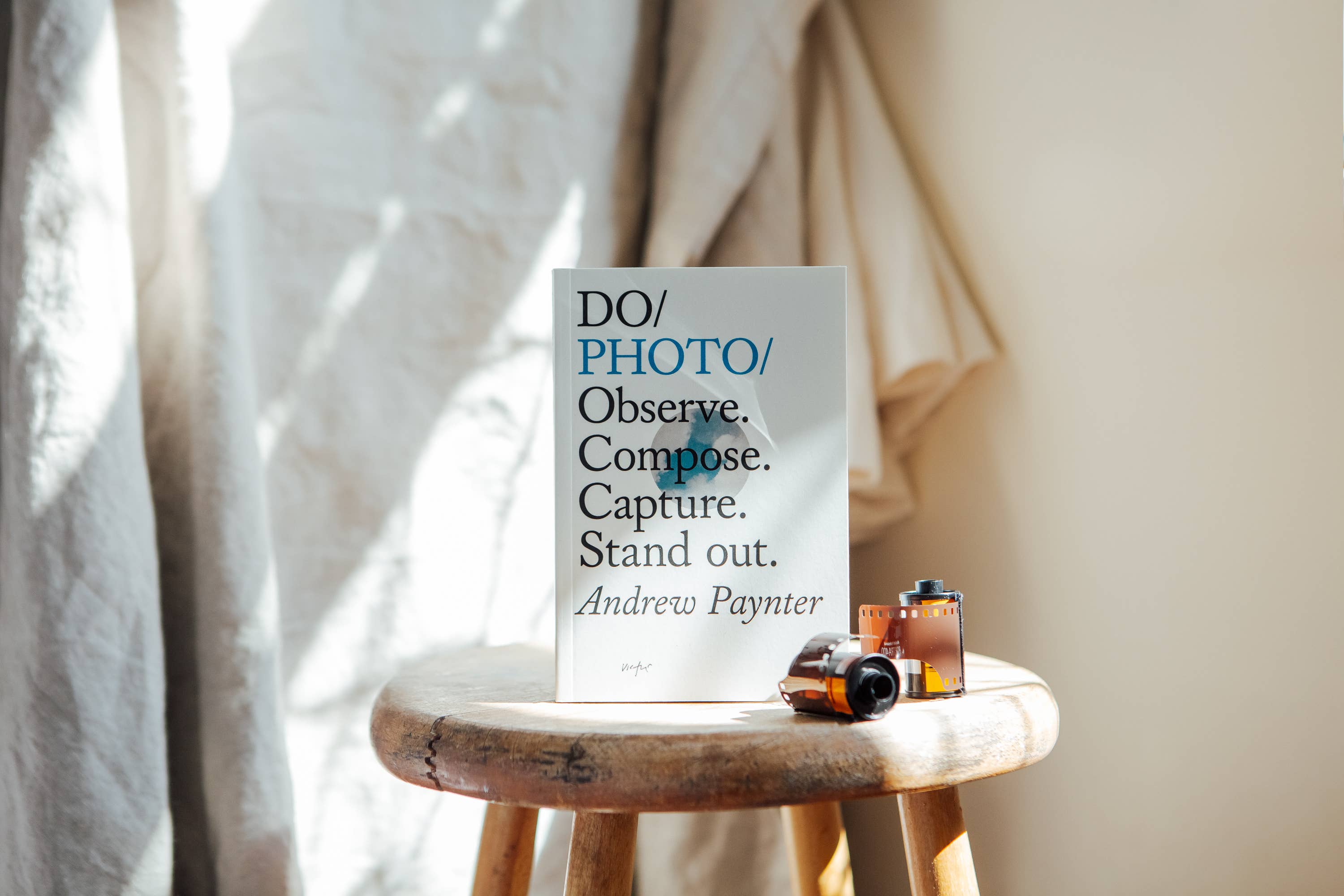 Do Books – wholesale Display book – Do Photo, Guide to Considered Photography1