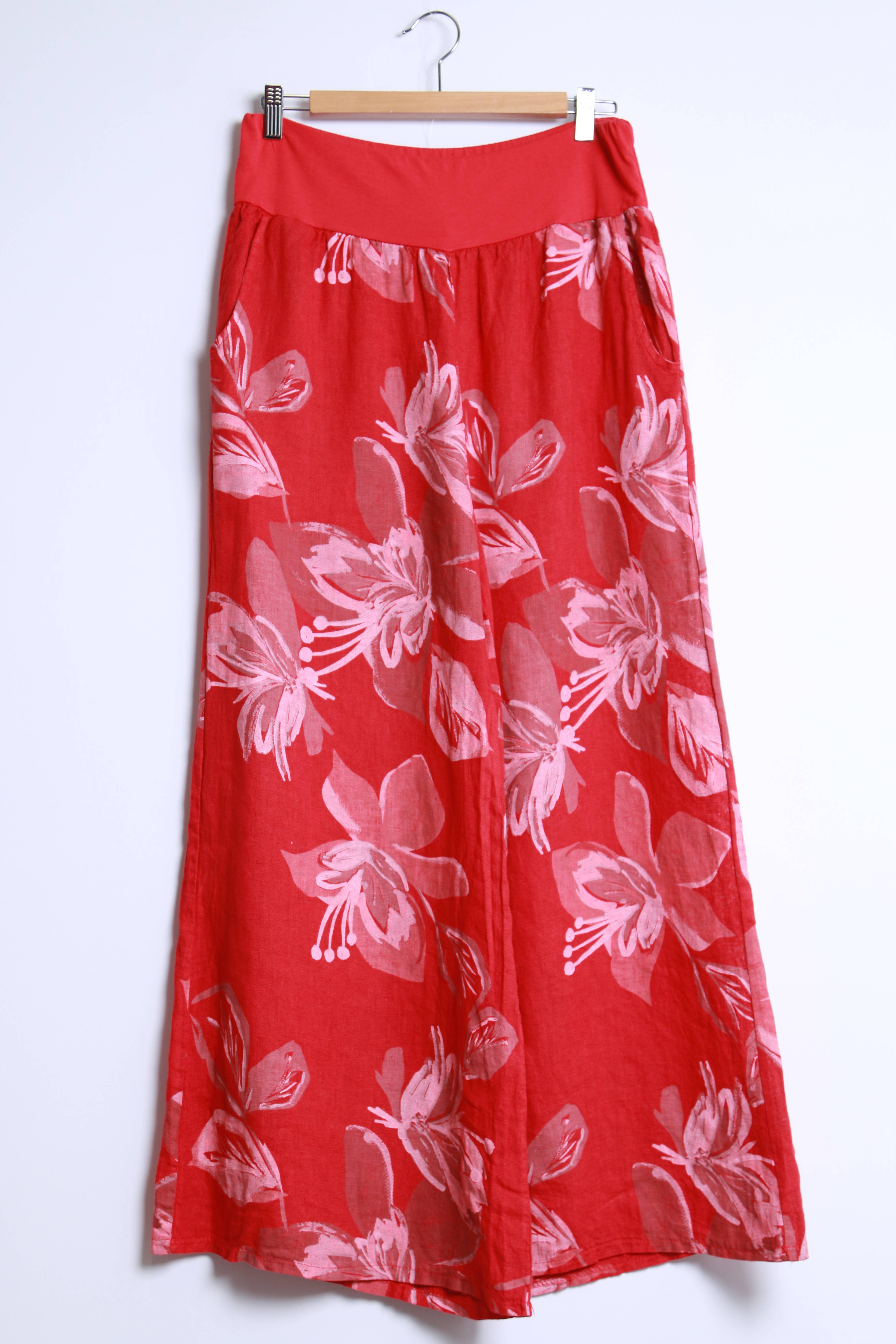 Shyloh - Wholesale Pants - Women's - Wide-leg pants with elastic waistband and floral print, 2065911