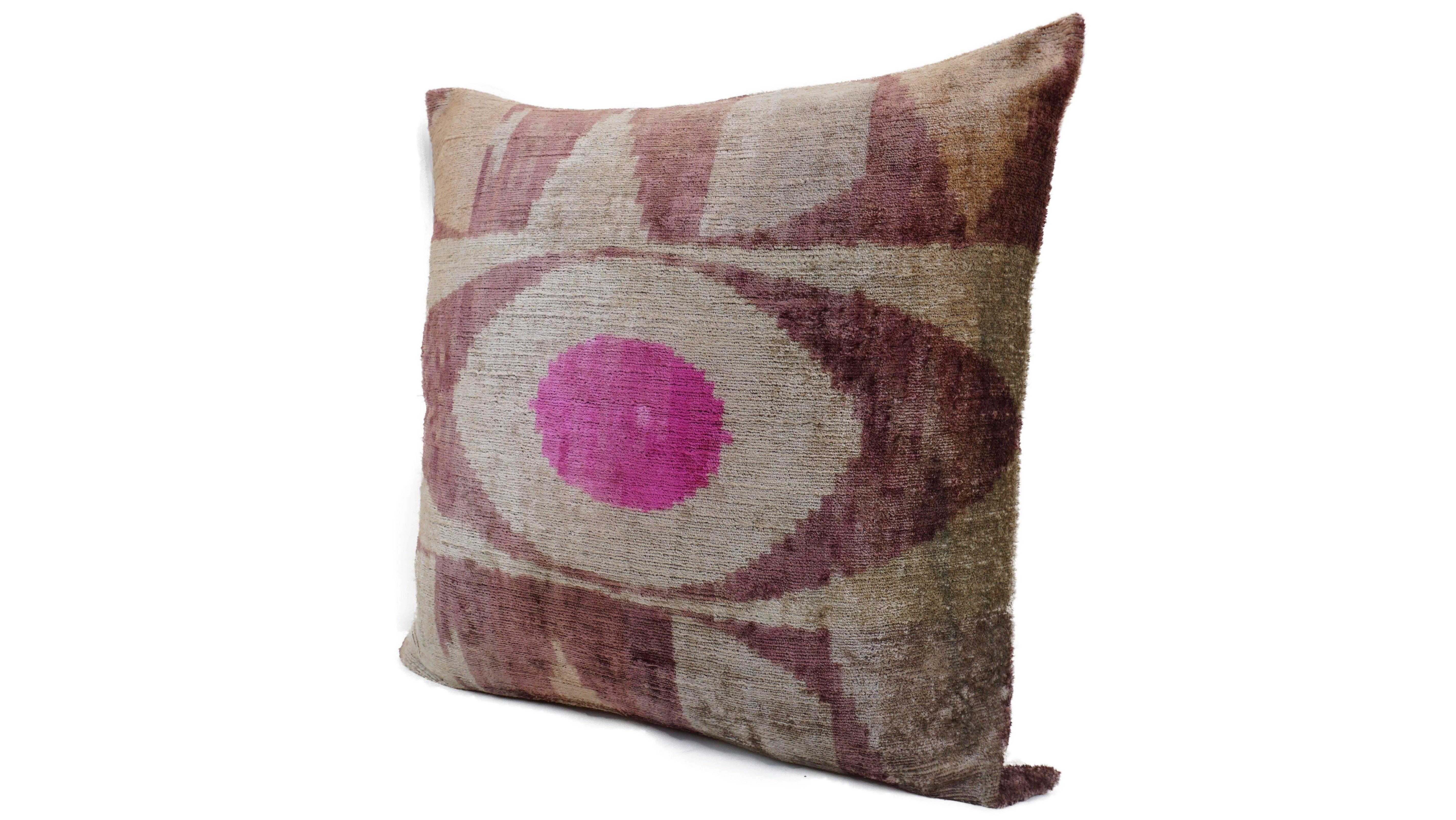 MD Home - Wholesale Throw Pillow Cover - EGYPTIAN EYES SOLID- IKAT SILK/VELVET PILLOWCASE 24"x24"2