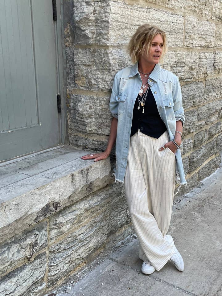 Bohemian Grace - Wholesale Denim Jacket - Women's - Emmy Distressed Denim Shirt/Jacket - Light Wash