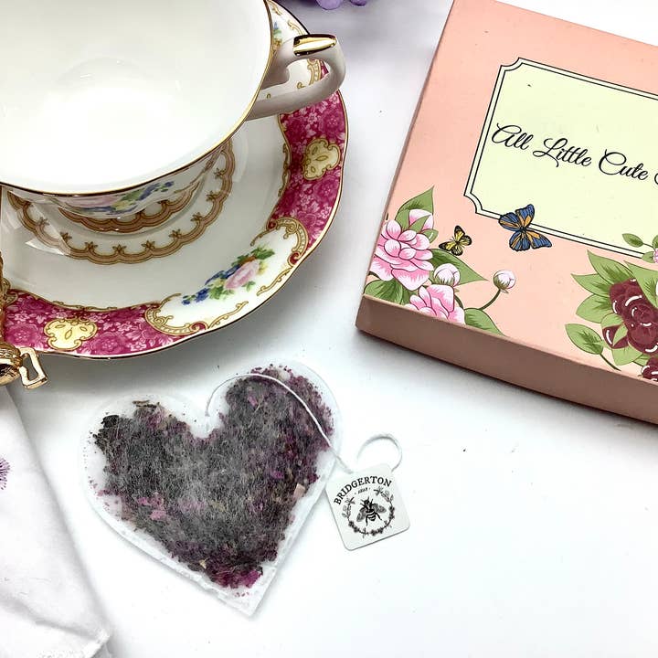 All Little Cute Things - Wholesale Tea Bags - Bridgerton Heart shaped Black Tea with Roses teabag pack3