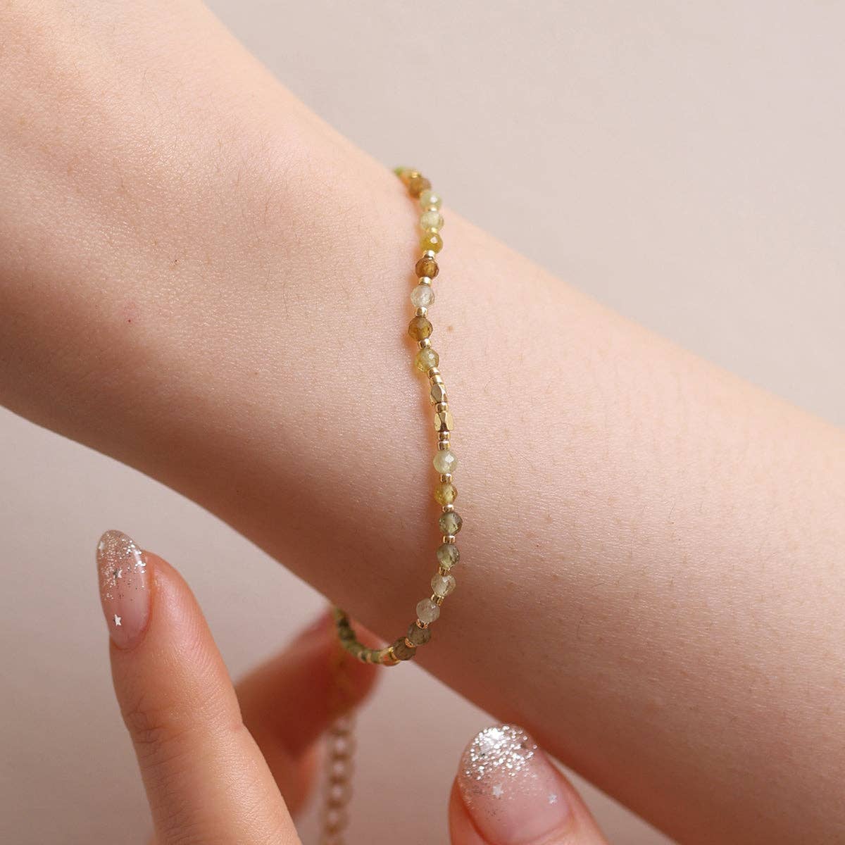 NabiLondon – wholesale Beaded bracelet – Peridot beaded bracelet1