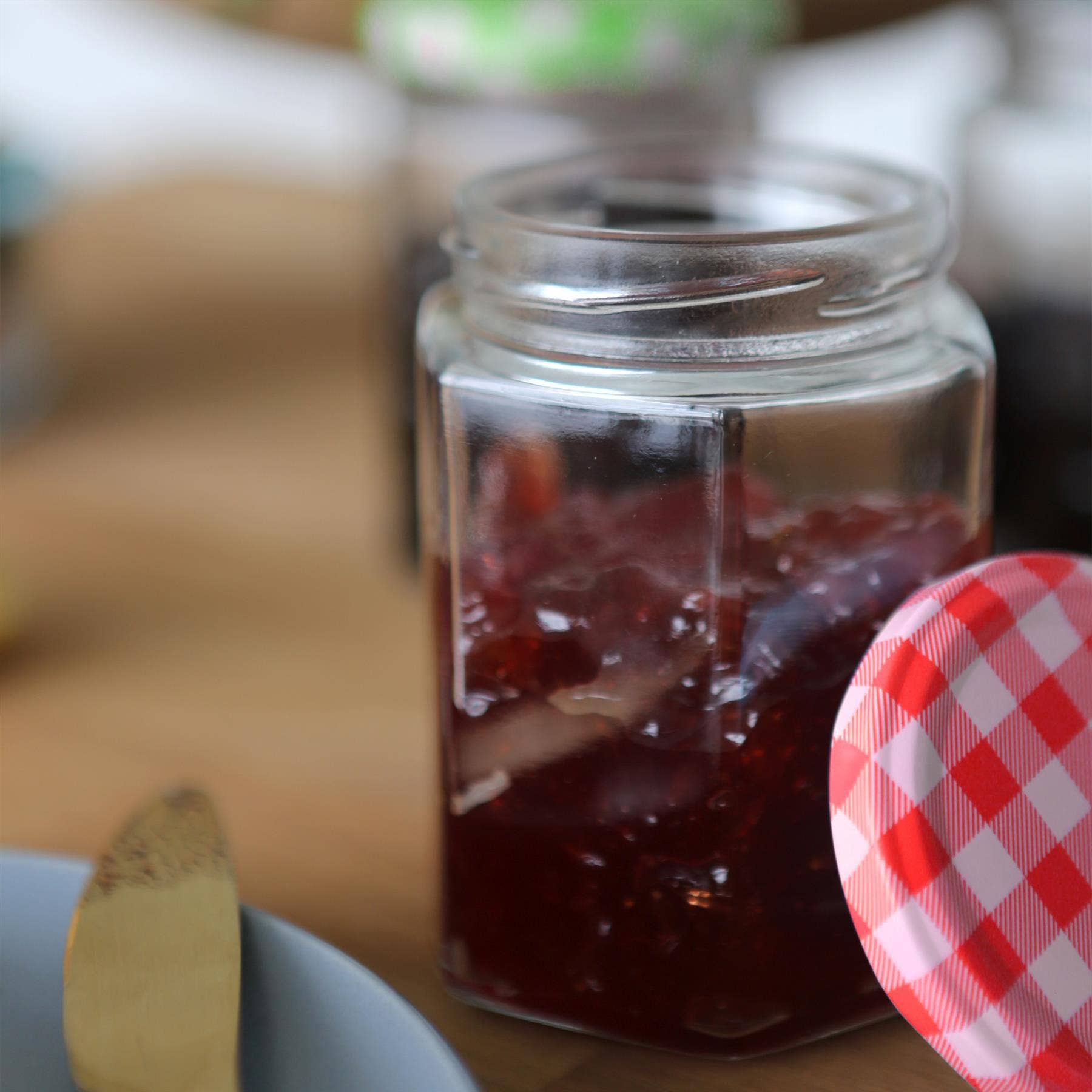 Rinkit Ltd – Jarra por atacado – Frasco de Vidro Hexagonal para Compota com Tampa de 250ml11