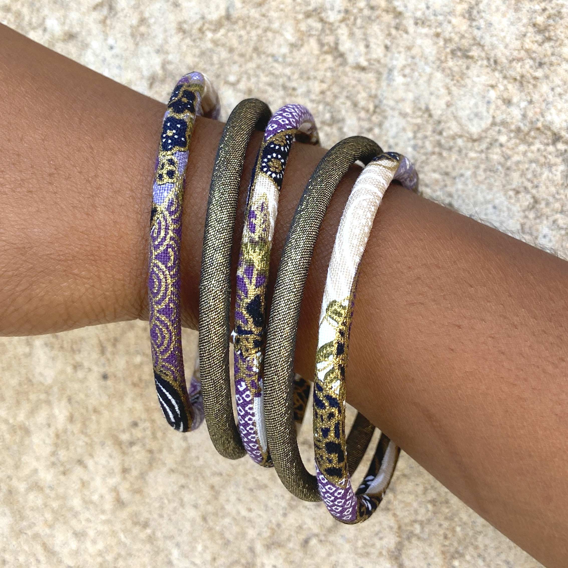 Melokane - Wholesale Bangle Bracelet - Sparkling fabric bangle bracelet in khaki-bronze color4