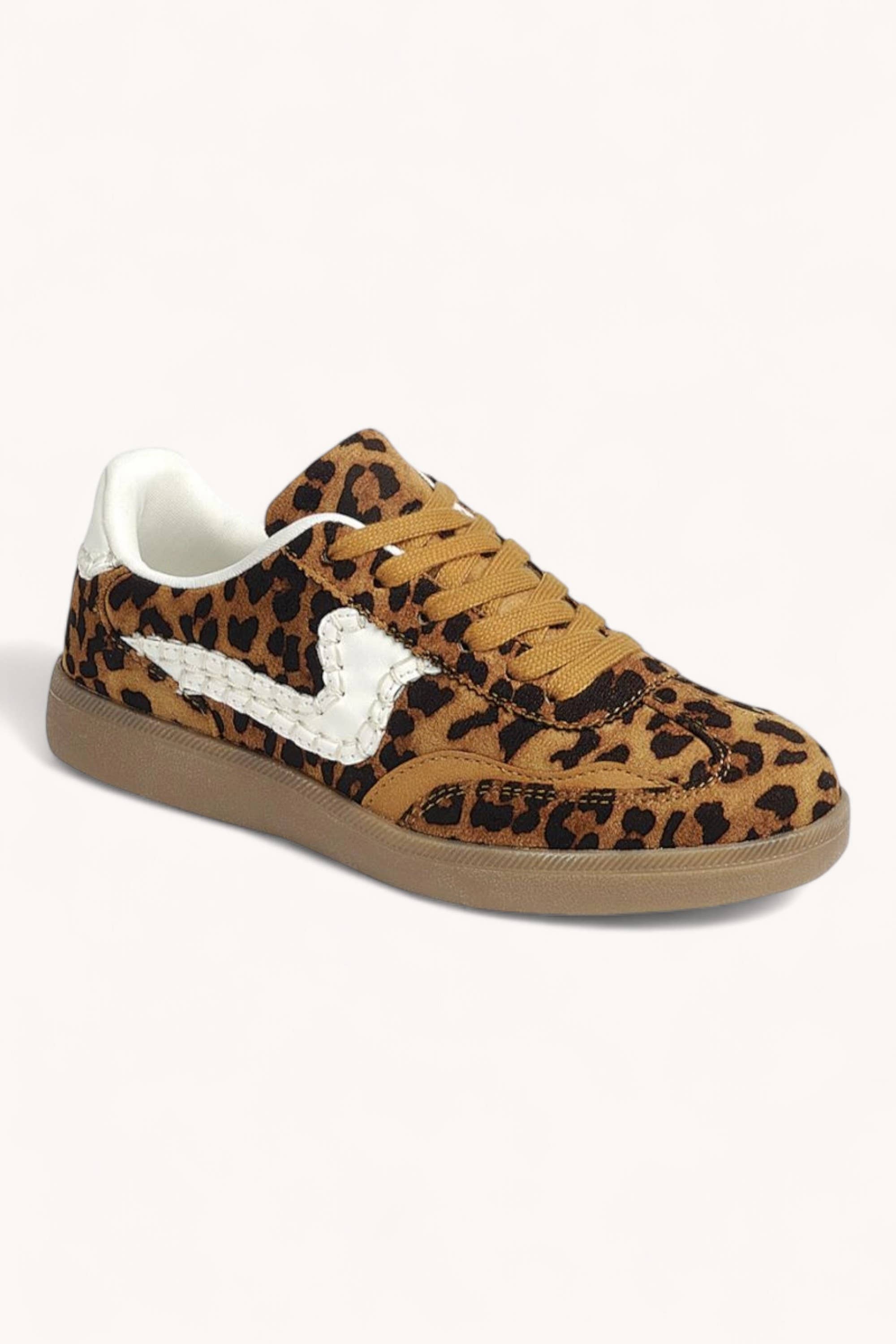 CCOCCI - Vente Baskets tendance – femme - BASKETS DE COURT MODERNES-13 AVEC DÉTAILS DE COUTURE ET LACETS SWOOSH5