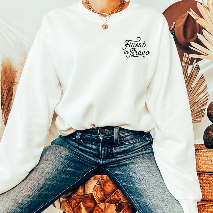 Flytande i Bravo Sweatshirt för wholesale av Basic Bitch Designs