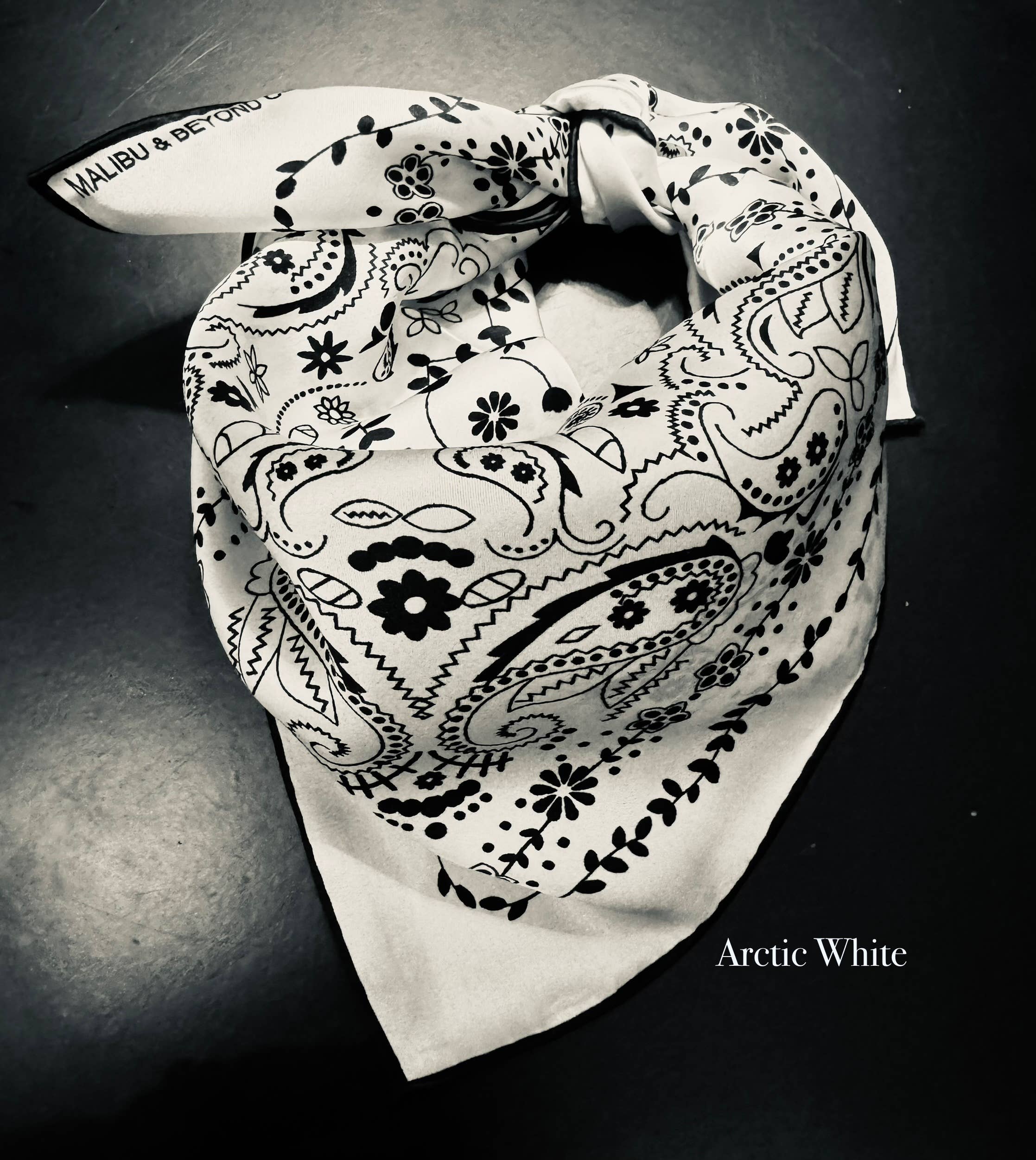 Malibu & Beyond Co /LENNOX MODE - Vendita all'ingrosso Bandana - Donna - Iconico bandana vintage americano in seta di gelso 100%!14