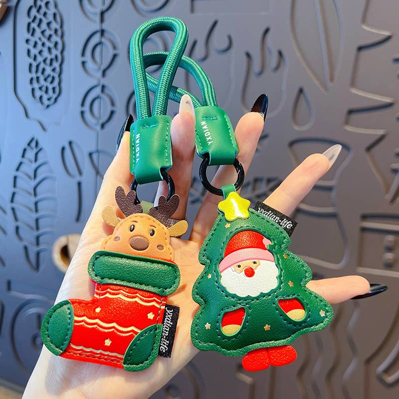 MKS America - Wholesale Keychain - Women's - Merry Christmas Leather Christmas Tree Keychain2