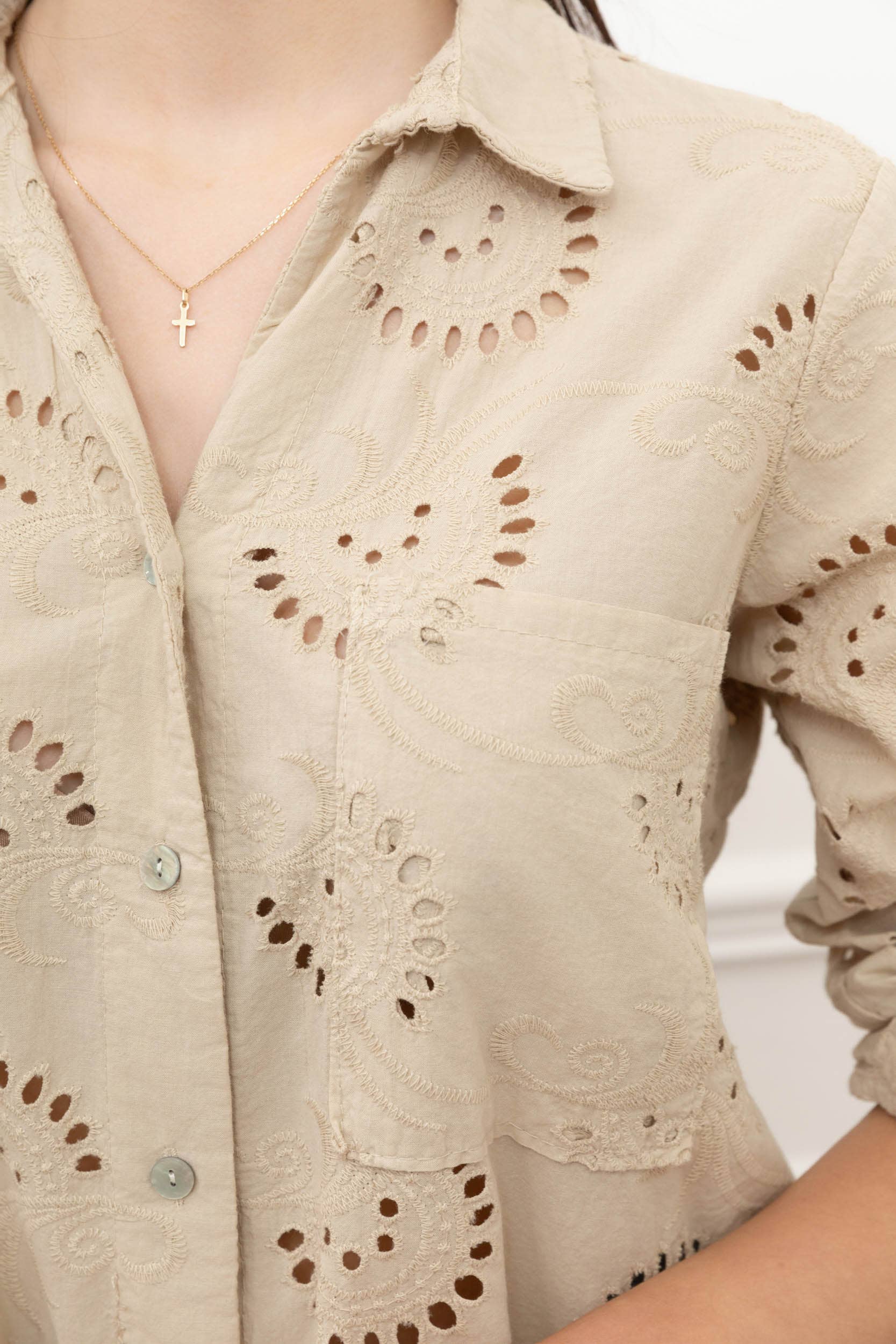 Happy look - Wholesale Button Down Shirt - Women's - English embroidery shirt with chest pocket17