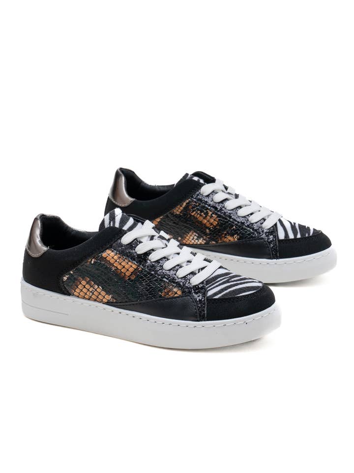 C'M PARIS - Wholesale Lifestyle Sneakers - Women's - Low Multimaterial Sneakers with Glitter and Prints 652213