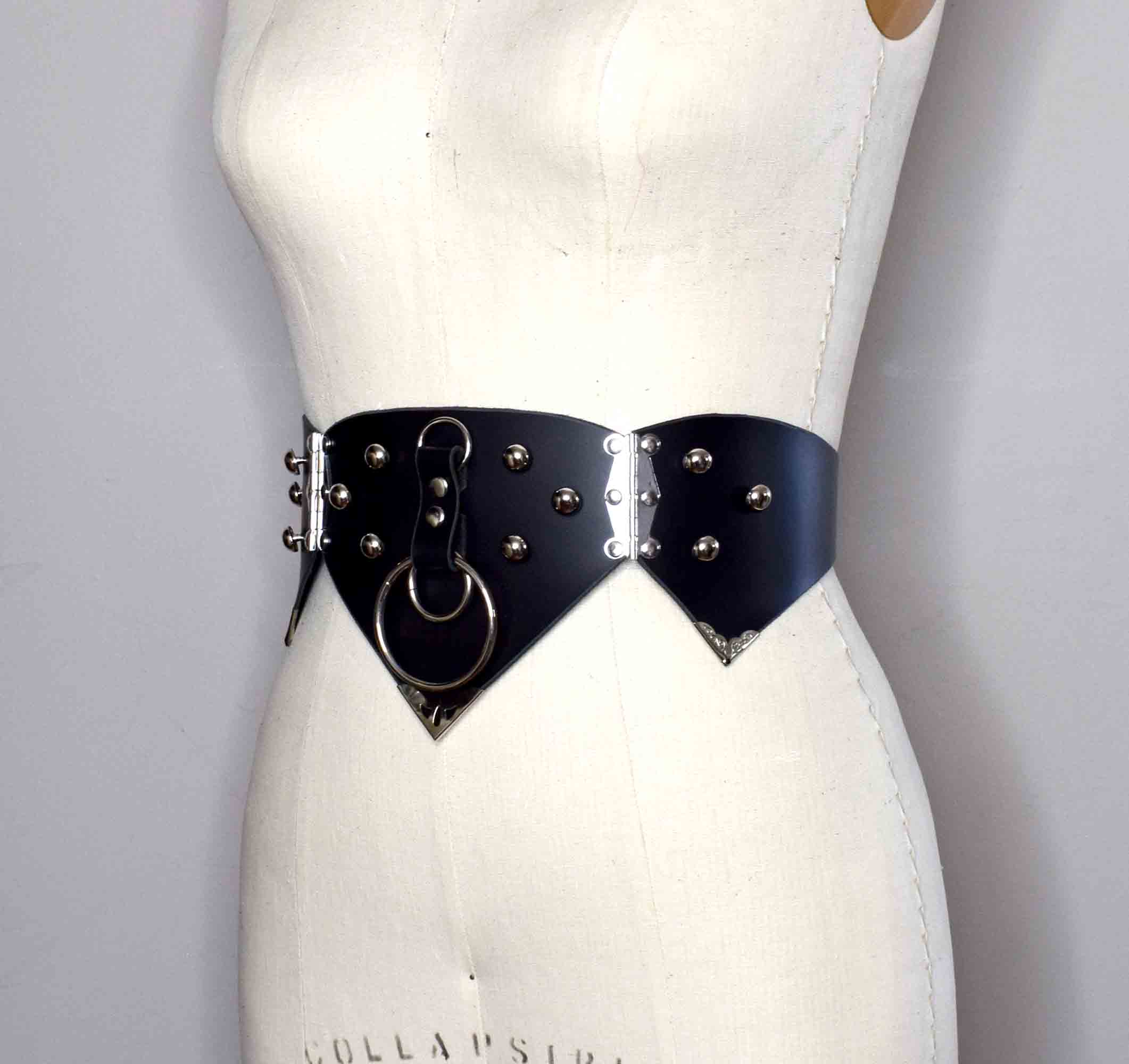 Wholesale Sierra Hinged Leather Waist Belt for your store - Faire