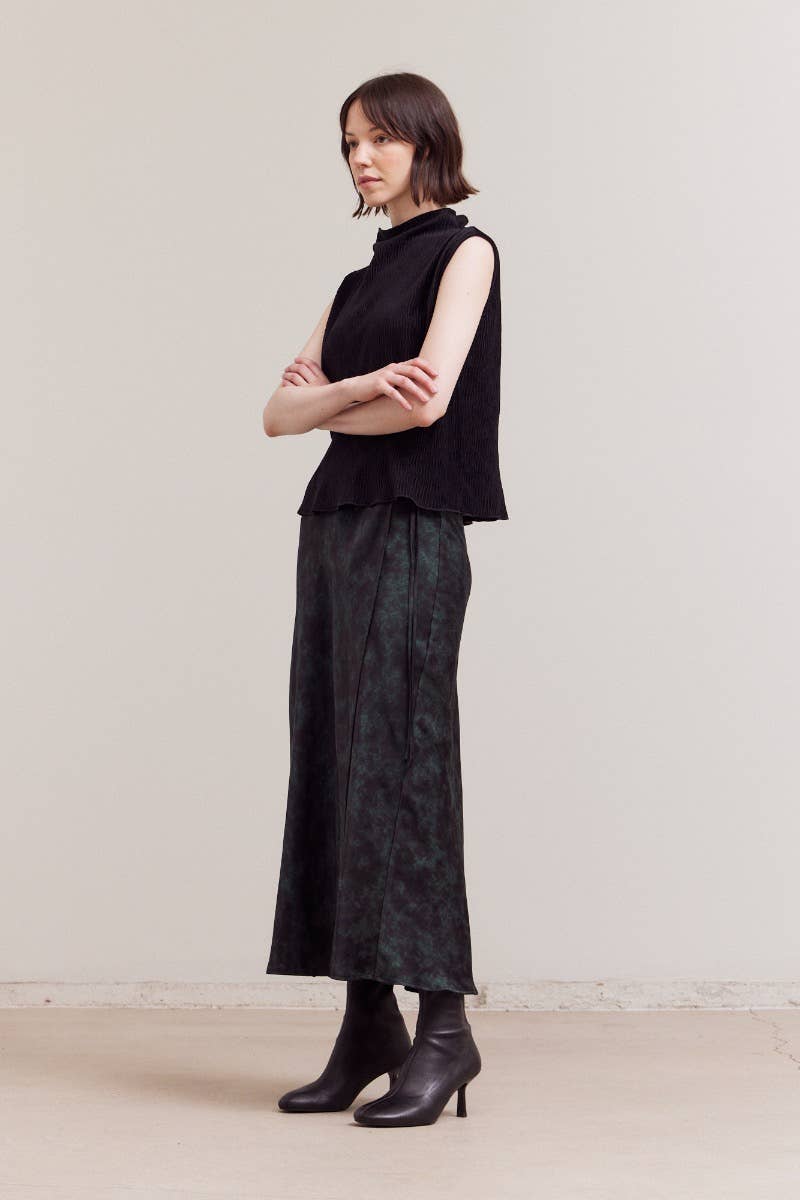 Grade & Gather - Wholesale Blouse - Women's - 42068 - CRINKLED VELVET MOCK NECK TOP3