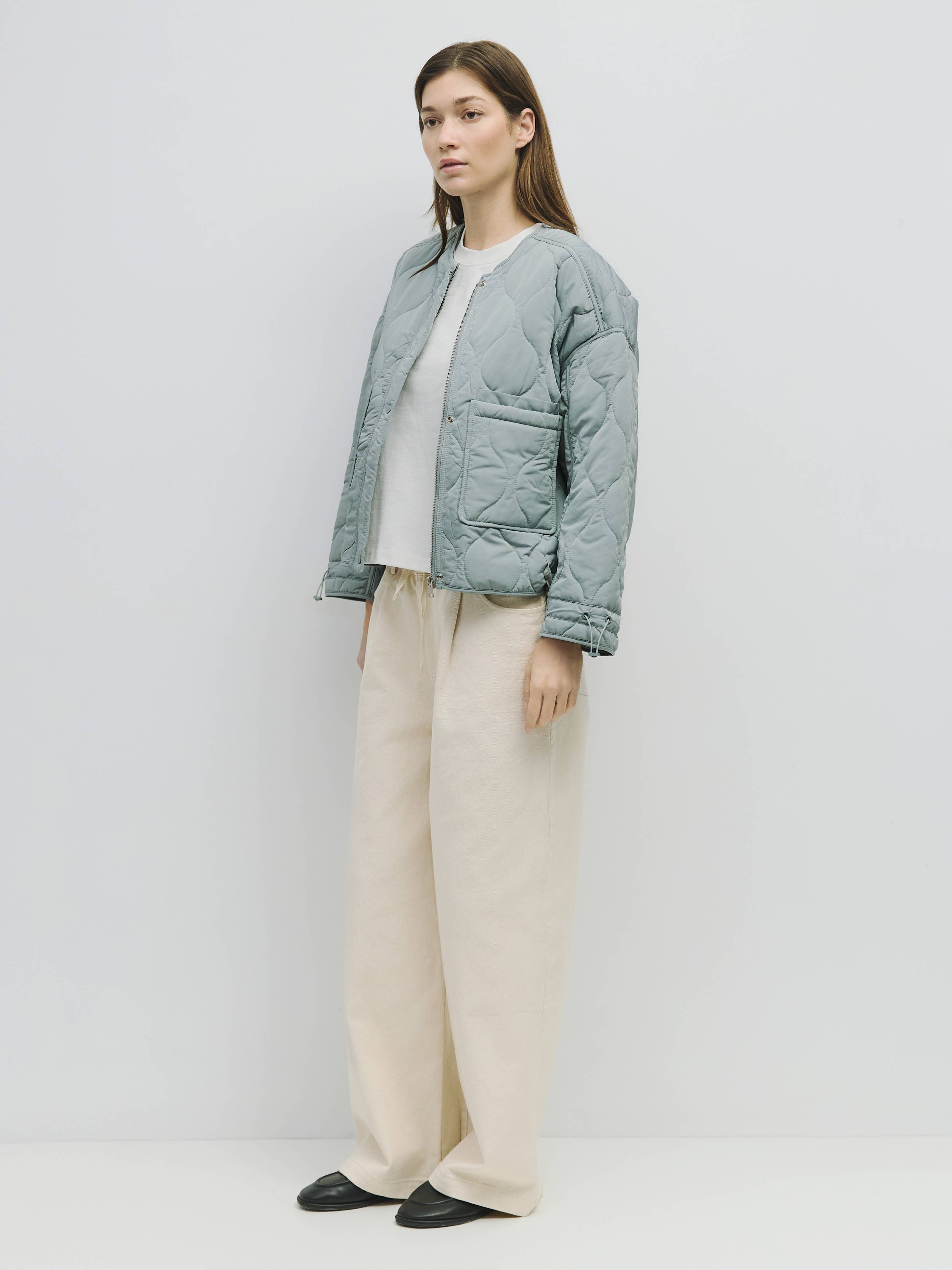 MOD REF – Großhandel Jacke – Damen – The Kara Jacket | Gesteppte Jacke mit Reißverschluss30