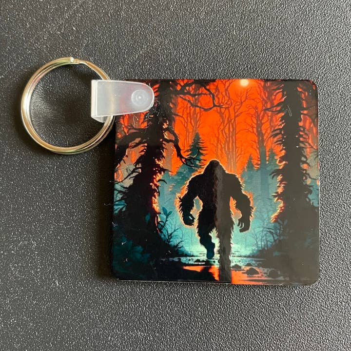 Squatchin’ Country – Porta-chaves - Unissexo por atacado – Porta-chaves Squatchin' Country Coloriful Bigfoot