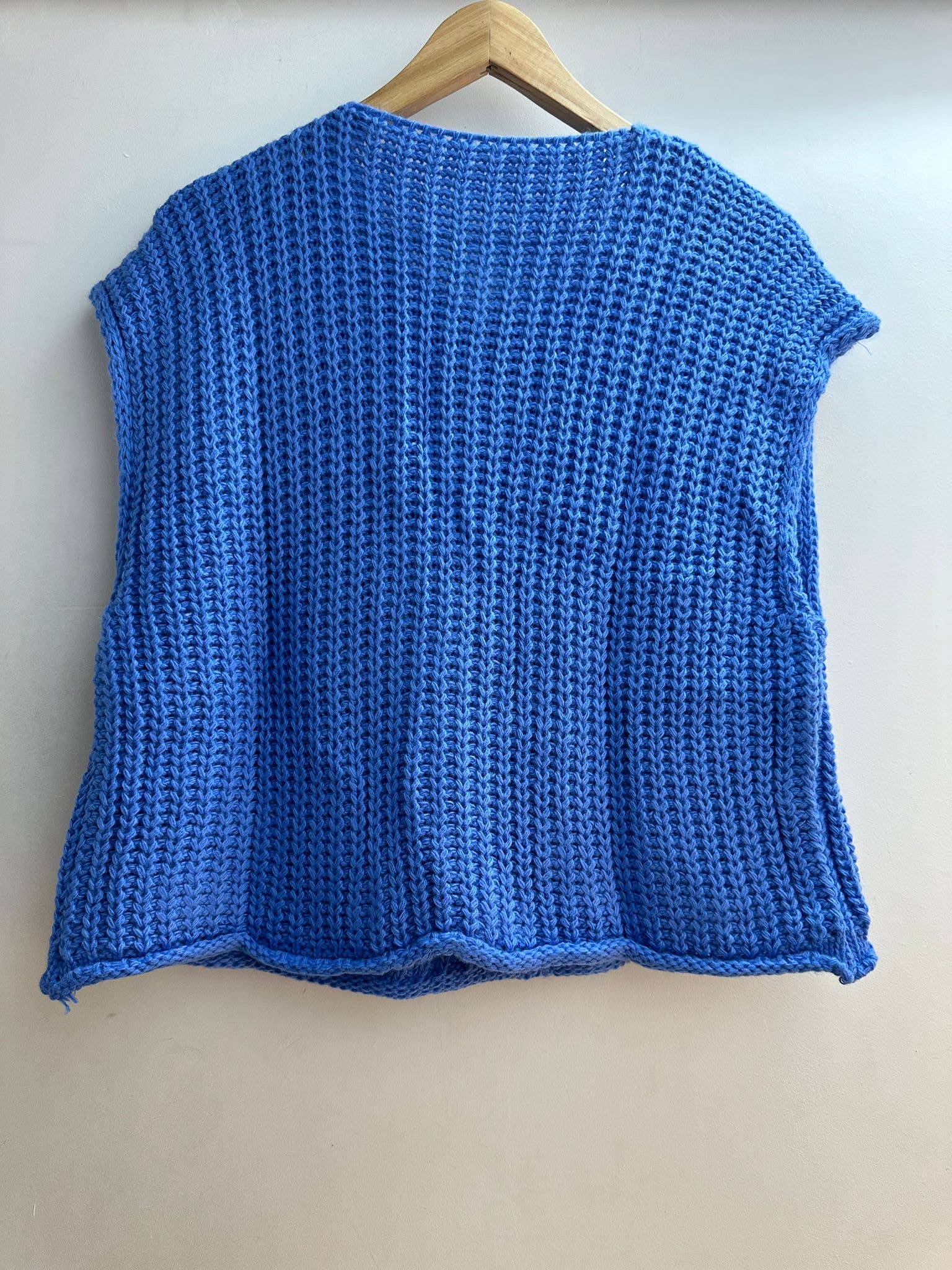 LORIANE - Wholesale Knit Sweater - Women's - 145B  Knit vest/cardigan one size11