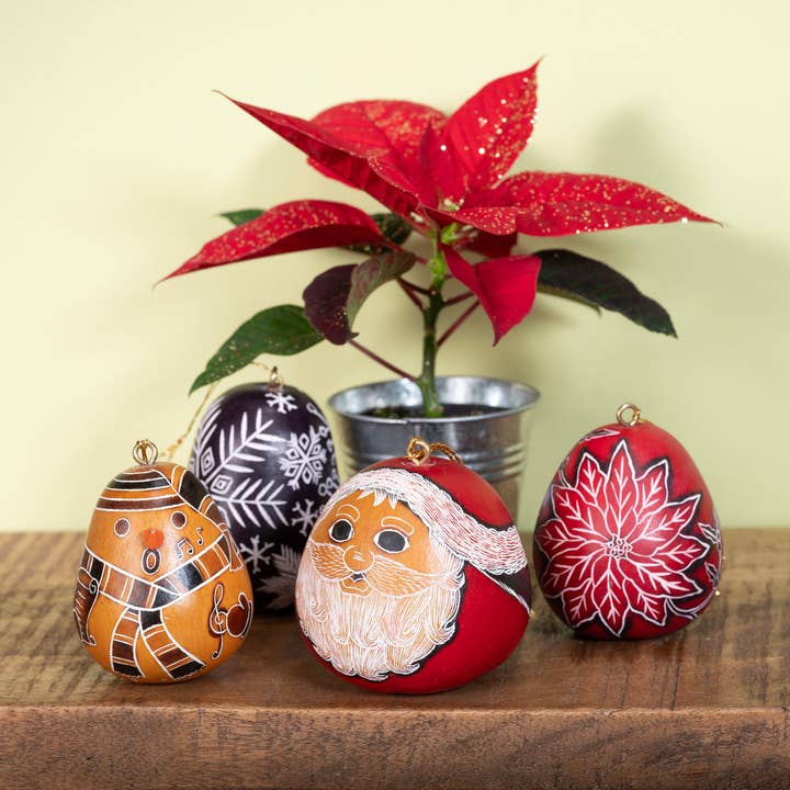 Lucuma Designs - Wholesale Ornament - Christmas Mini Mix - Gourd Ornaments - Natural Holiday
