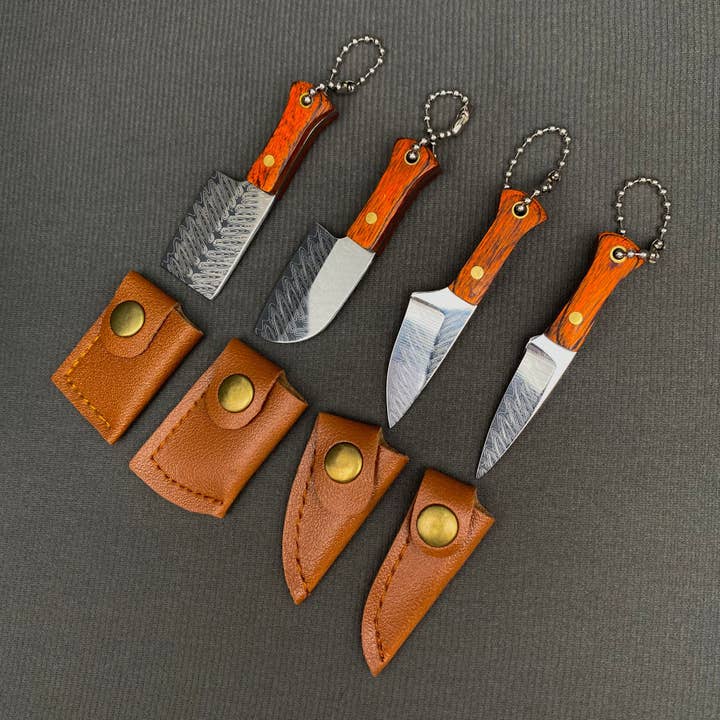 Textured Stainless Steel Portable Knife with Protective Cover for wholesale by Mio Queena