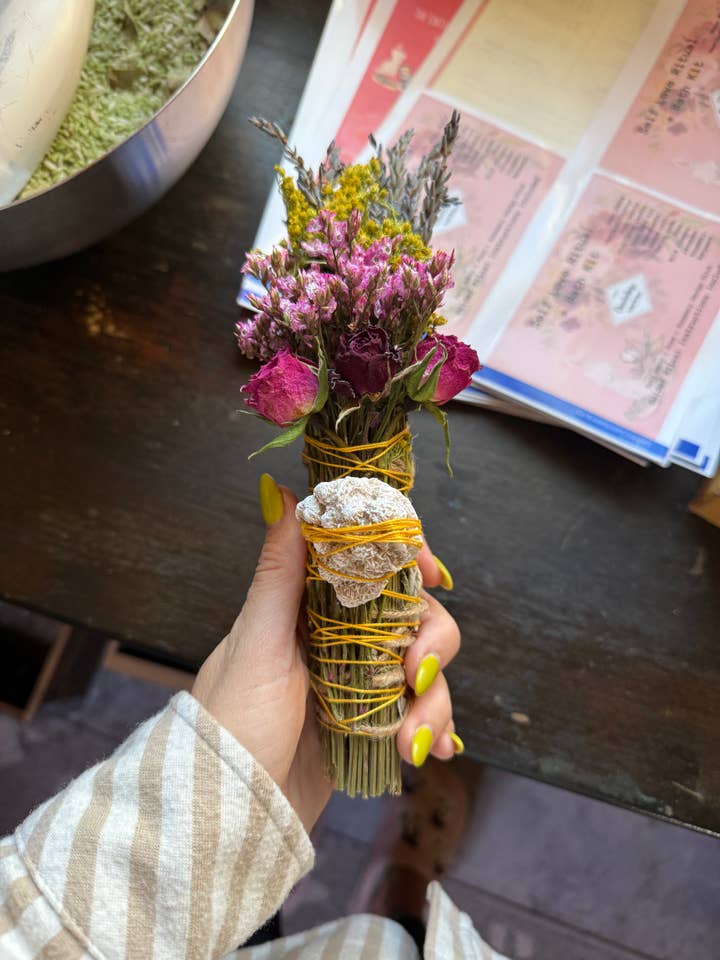 Desert Rose White Sage, Rosemary and lavender Floral Smudge Wand Set for wholesale by CharlieHaze