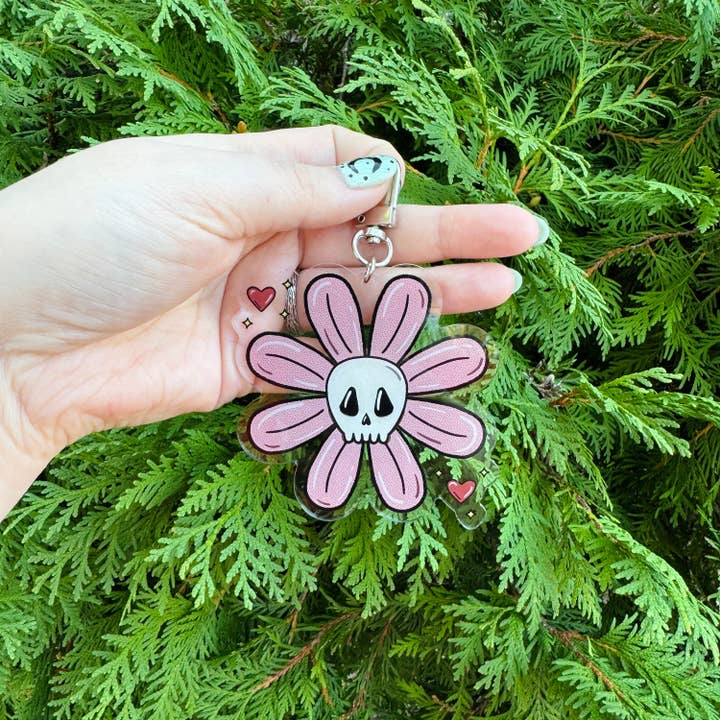 Porte-clés en acrylique Fleur de Crâne avec Clown & Cœurs pour la vente par Hawburns Studio