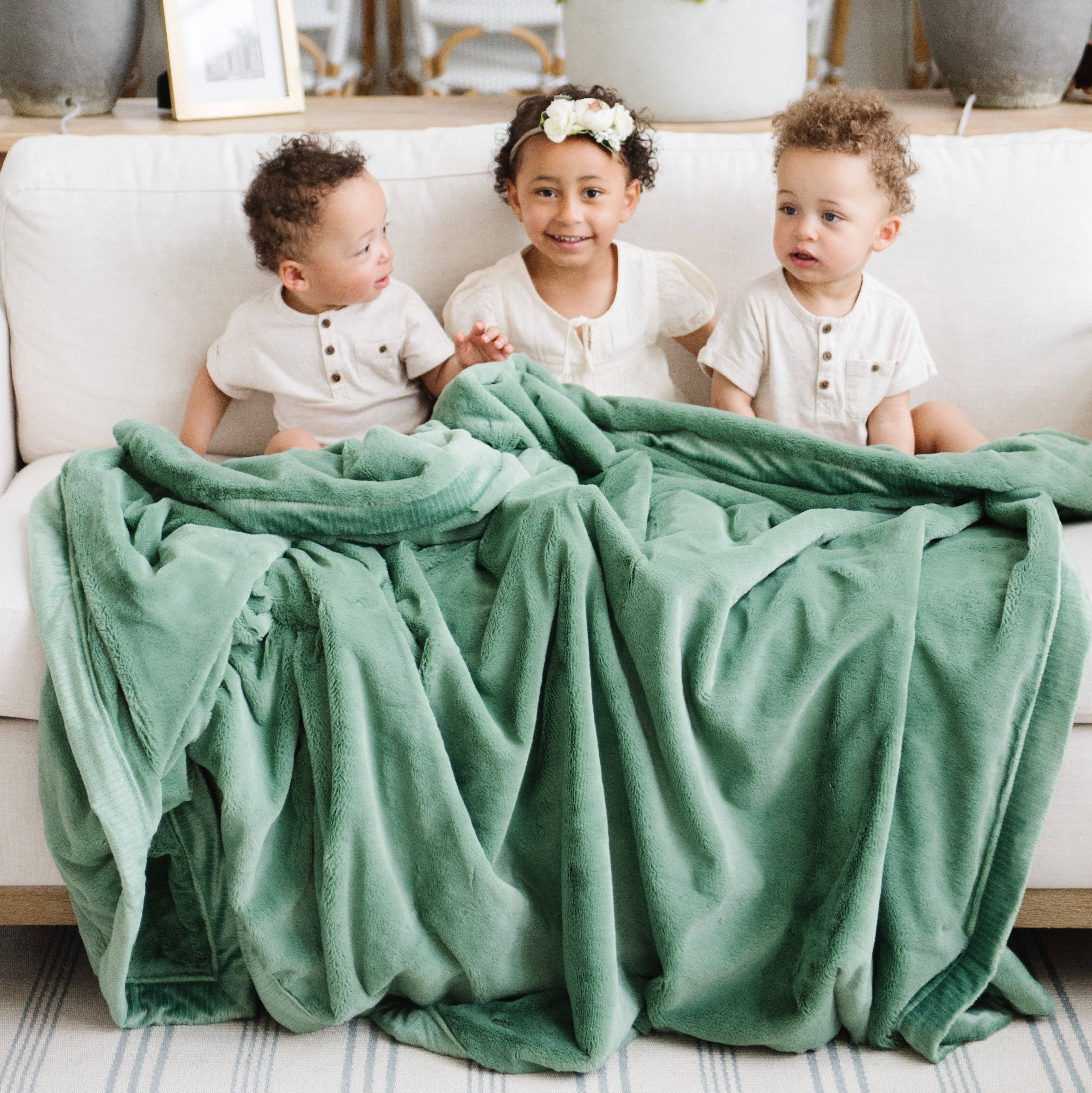 Saranoni - Wholesale Throw Blanket - LUSH XL BLANKETS78