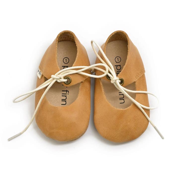Piper Finn - Wholesale Flats/Loafers - Kids - Natural - Lace-Up Mary Jane - Soft Sole2