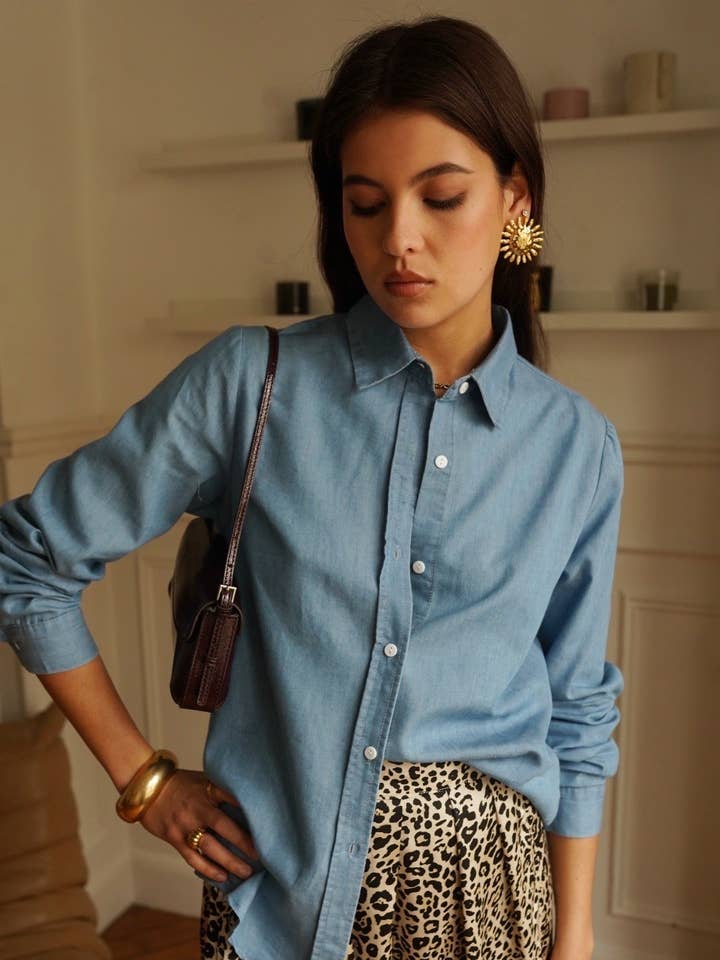 Light blue denim shirt with a straight cut for wholesale by IN APRIL 1986 - SAS IDK