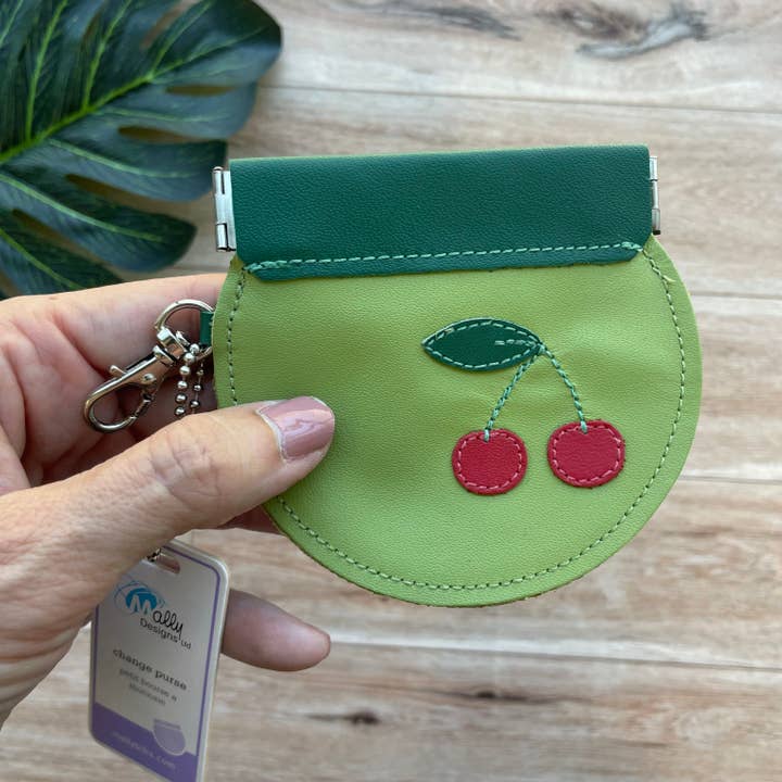 Mally Designs – wholesale Myntväska - Dam – Körsbärsmyntväska, rund myntväska, snäpplånbok6