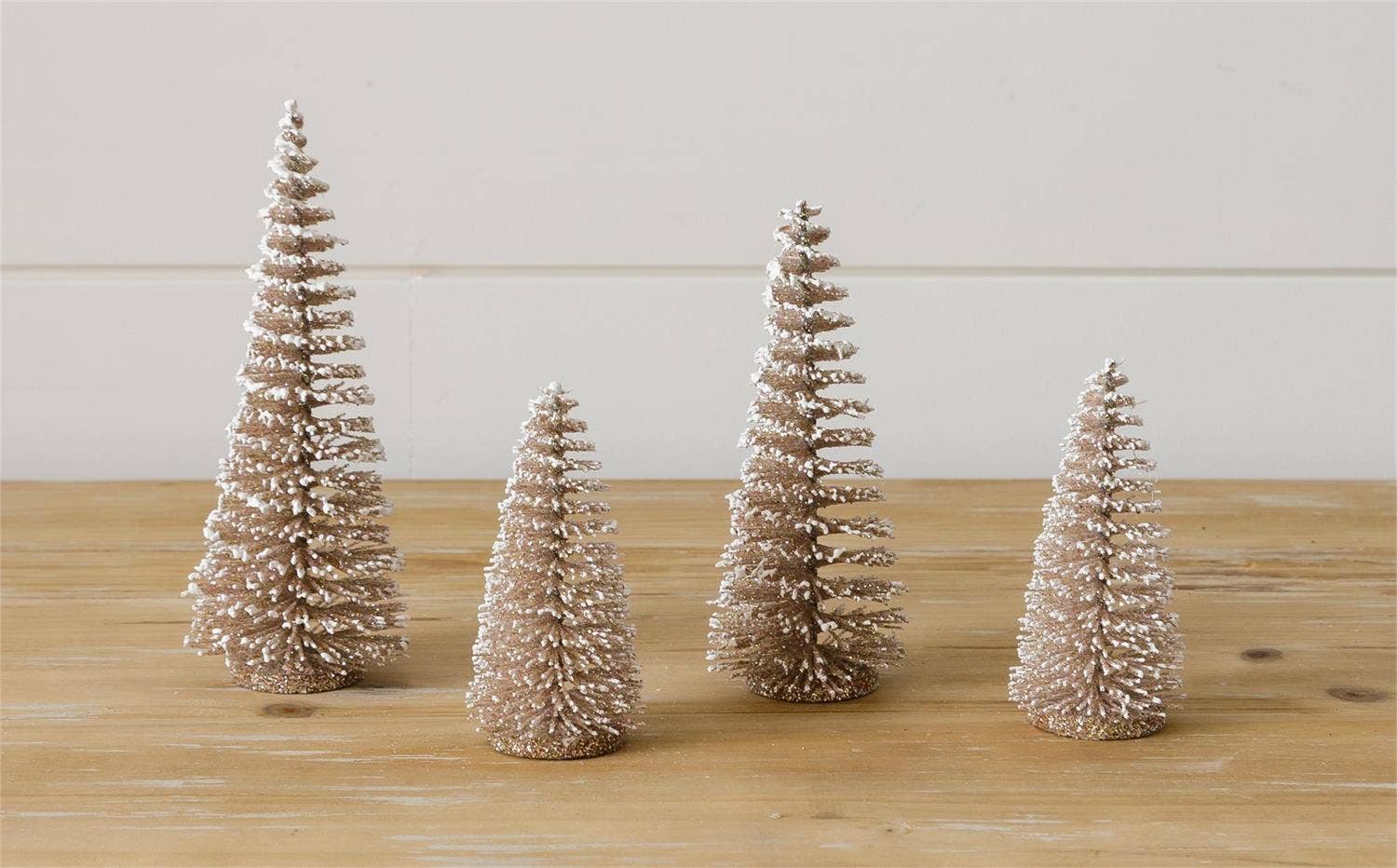 Audrey's Home & Gift – wholesale Christmas decoration – Bottle Brush Trees - Flocked, Champagne (Set Of 04)1