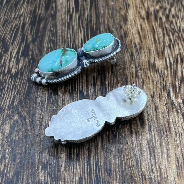 Native City Jewelry – Engroshandel Hængeøreringe og creoløreringe – Indiansk Navajo håndlavede sølv Sonoran Bella turkis ørestikker
