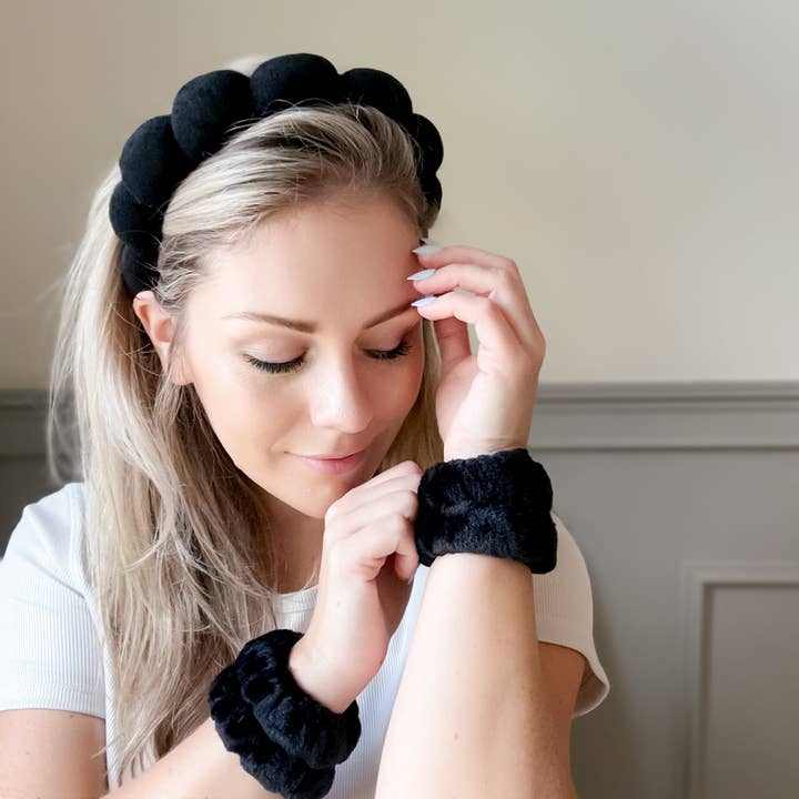 Sunrise Collective - Wholesale Spa Headband - Braided Headband & Wristband Facewash Set In Two Colors5
