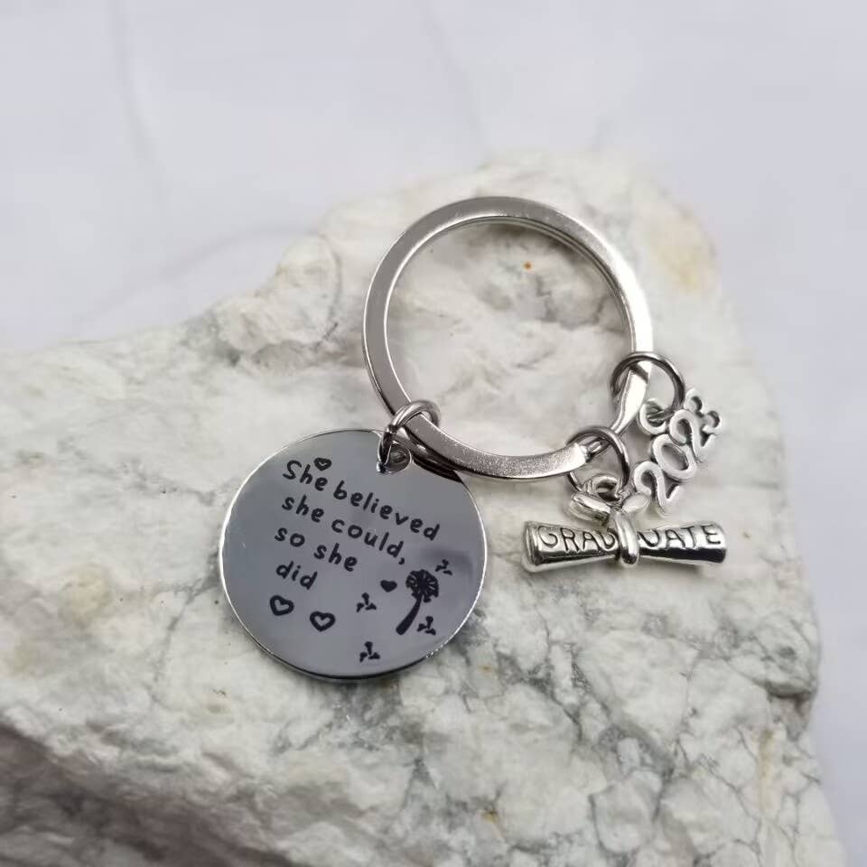 The Pretty Jewellery - Wholesale Keychain - Women's - She believed she could Keychain - Graduation Gift