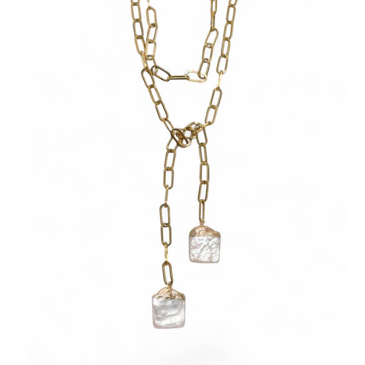 Barocke Perlenkette mit quadratischem Anhänger für den Großhandel von Idlewild Everyday