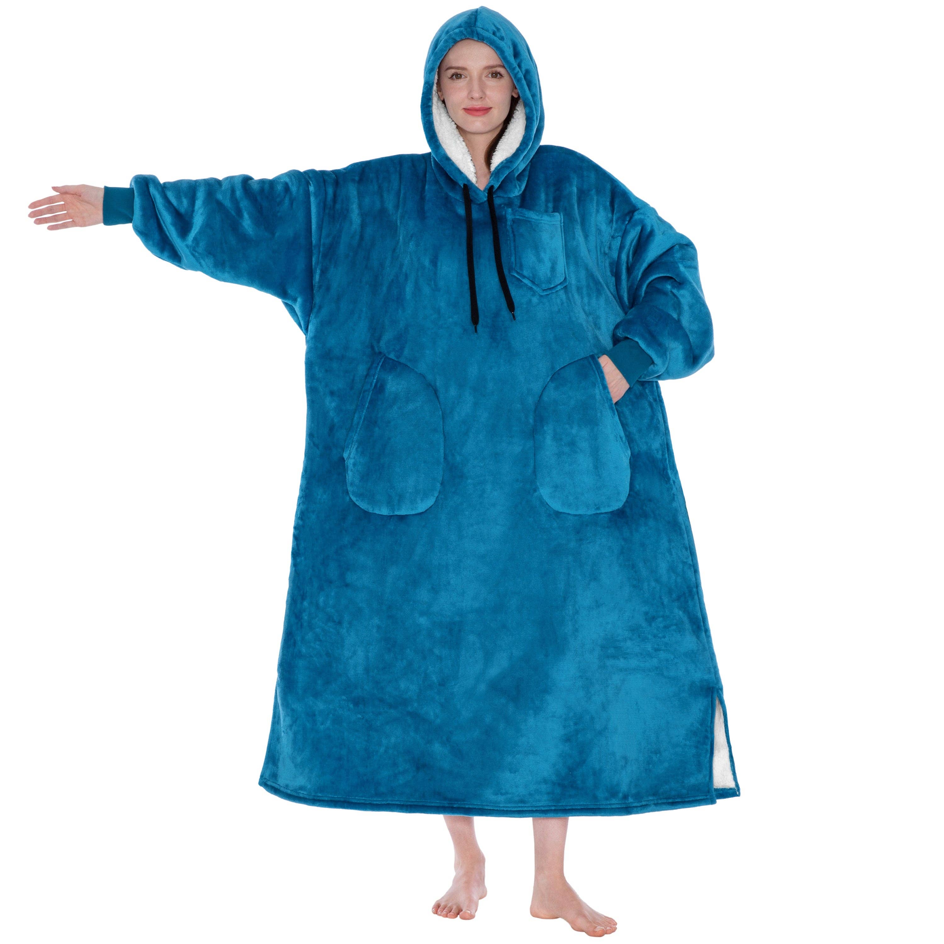 Pavilia - Wholesale Hoodie - Women's - Chest Pocket Sherpa Hoodie Blanket - Patch Pocket (Regular / Long)152