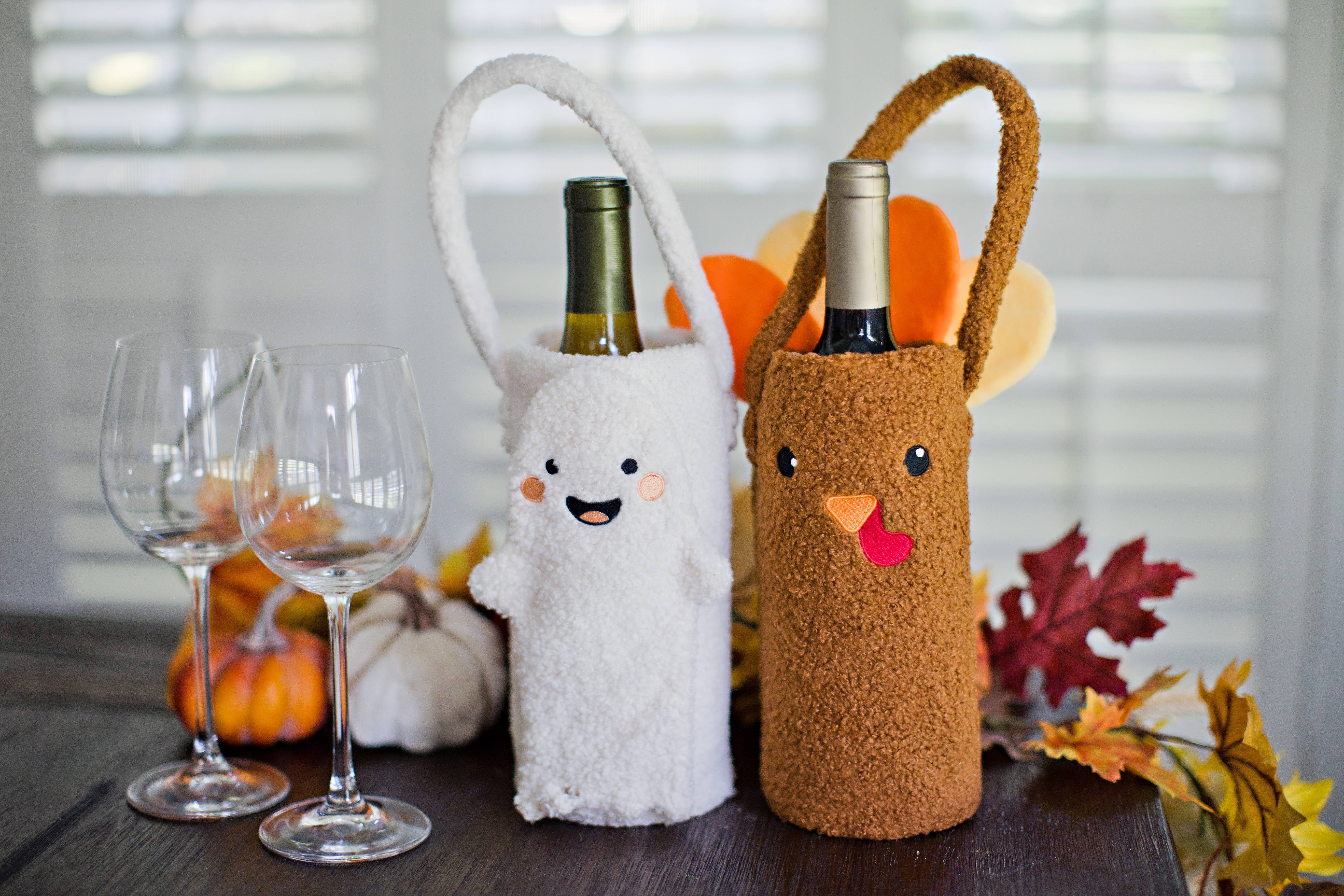Pearhead - Wholesale Wine Gift Bag - Ghost Sherpa Wine Bottle Gift Bag, Hostess Gift4