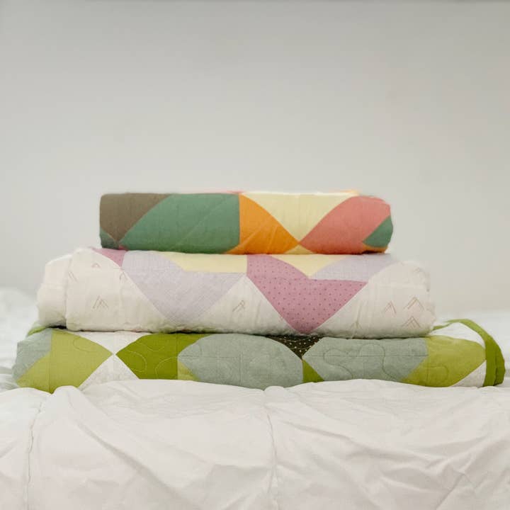 Nollie Bean – wholesale Craft sewing kit – Aster Quilt Pattern (Printed)1