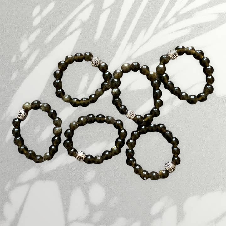 Luna Rae - Venta al por mayor Anillo de banda/apilable - Anillo elástico hecho a mano con obsidiana dorada