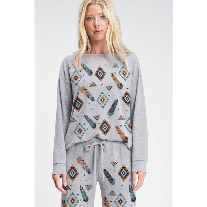 Ensemble de vêtements de salon doux à imprimé bohème en plumes pour la vente par Phil Love