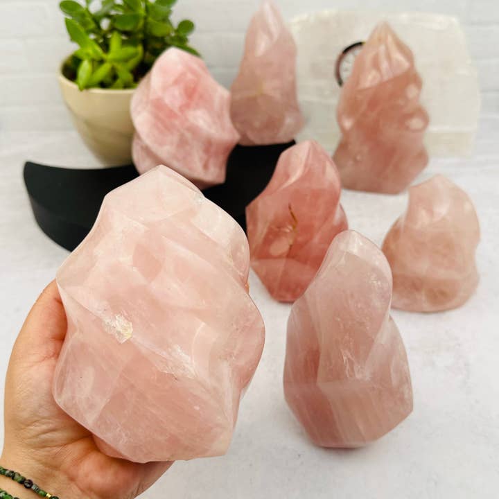 Rock Paradise - Wholesale Spiritual Stone/Crystal - Rose Quartz Crystal Flame Tower - By Weight