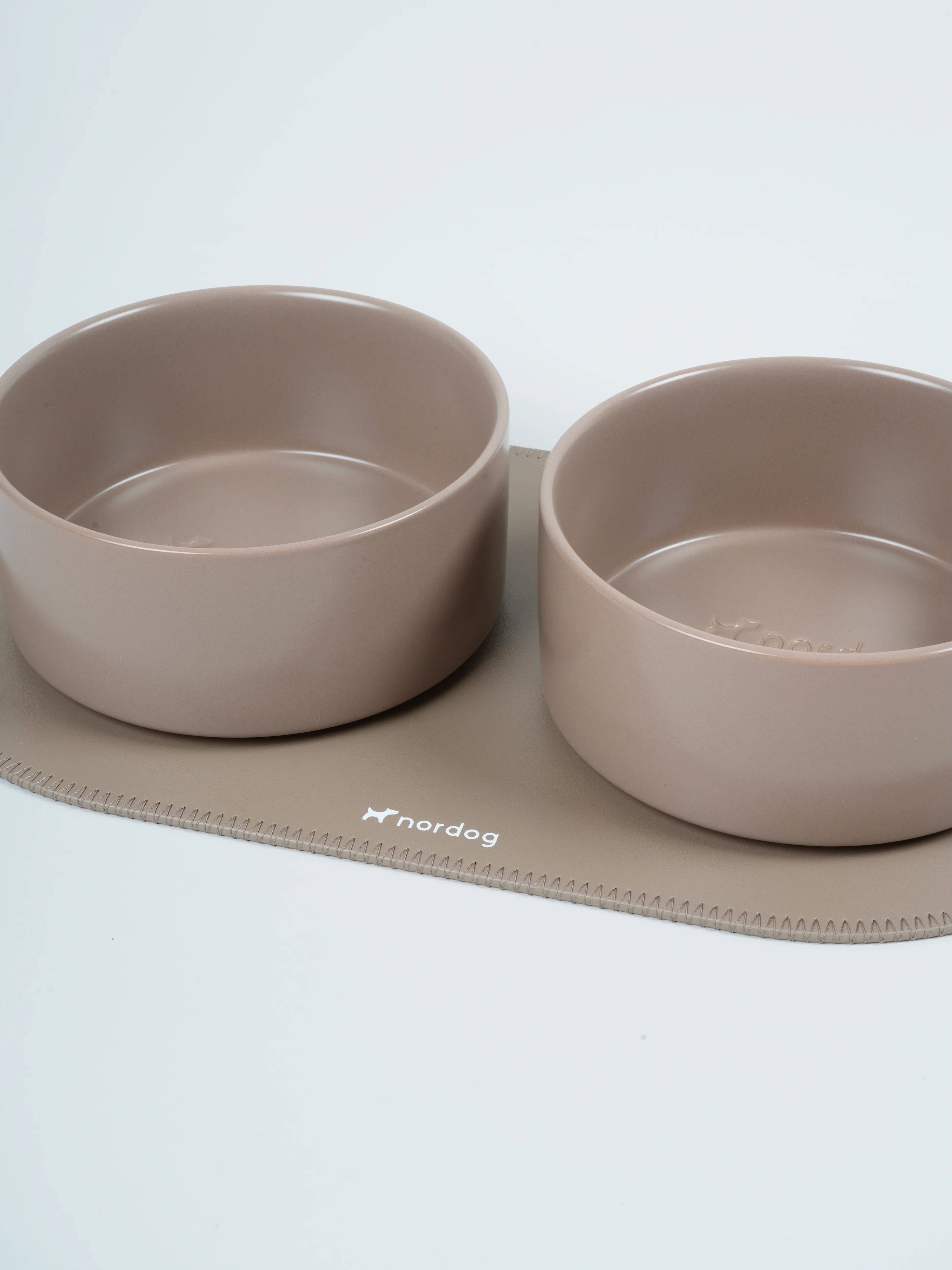 Nordog – wholesale Matmatta för husdjur – Hund – Rund bordstablett för matskålar till hund (kakao)5
