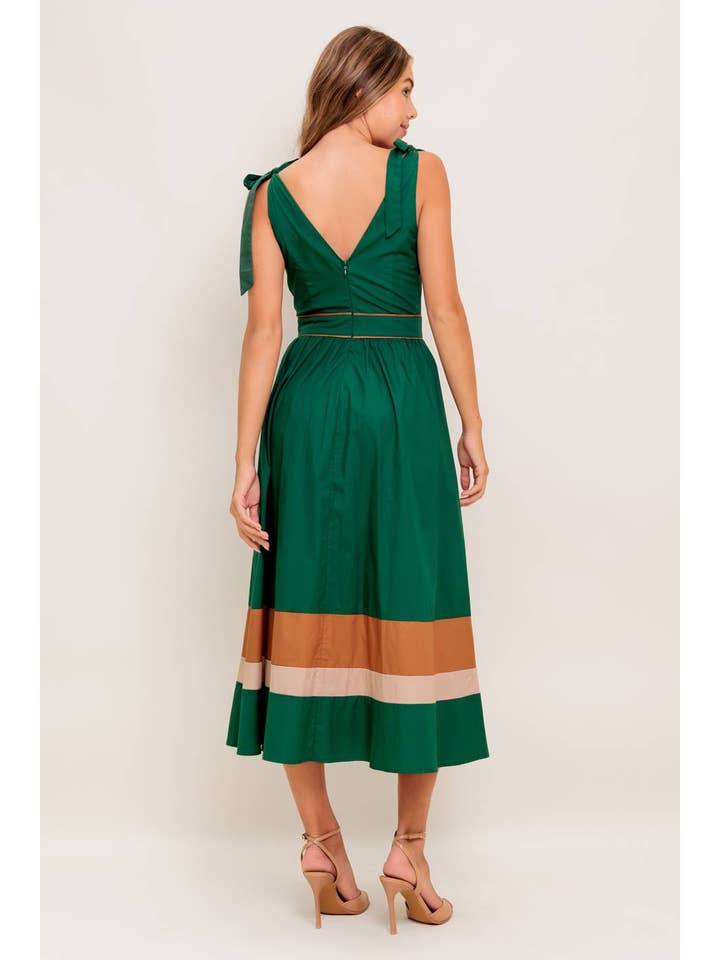GREEN TAUPE A solid woven color blocked midi dress - ID22698 for wholesale on Faire3