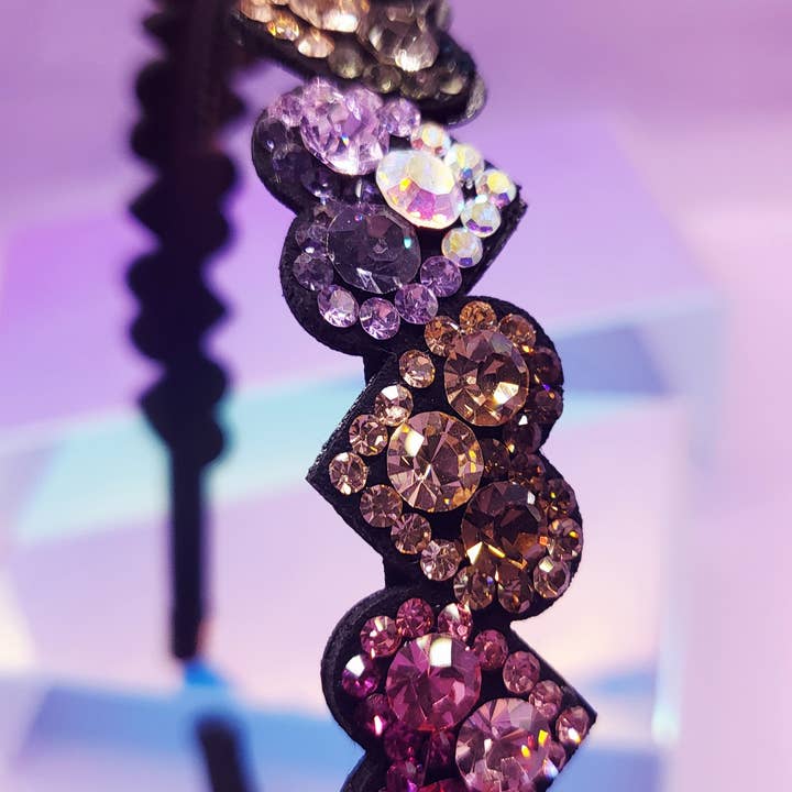 Crystal Heart Headband and other Purchase wholesale gatsby headbands. Free returns & net 60 terms on Faire trending on Faire.