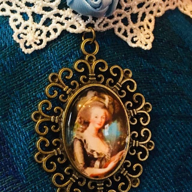 Elysium Pendants – Engroshandel Choker/colliers – Rokoko blondechoker fra 1700-tallet med dronning Marie-Antoinette4