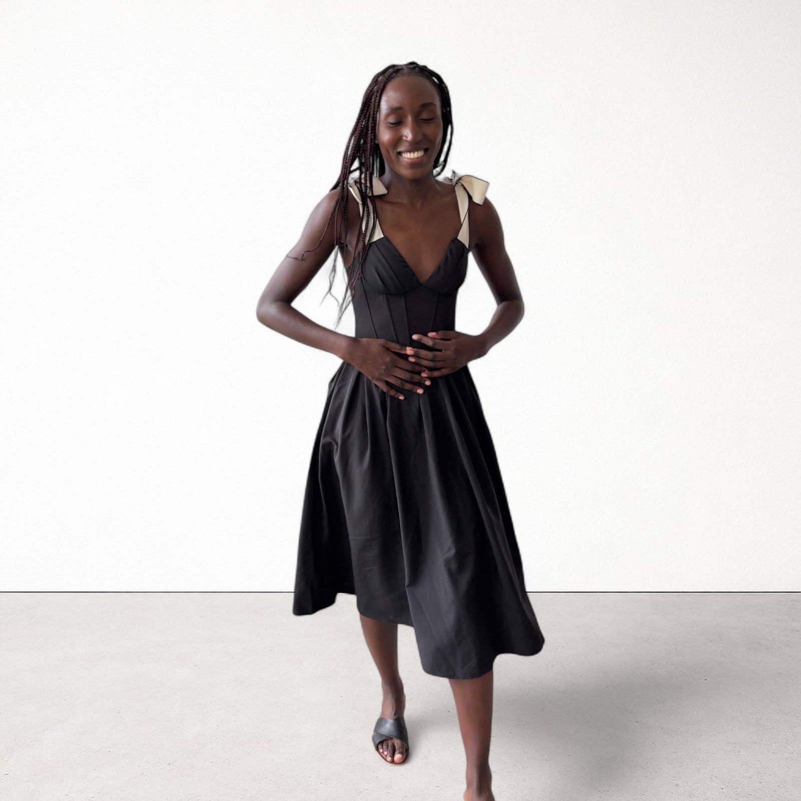 London Atelier Byproduct – wholesale Dress – Women's – Black Corset Dress With Contrasting Trap Ties2