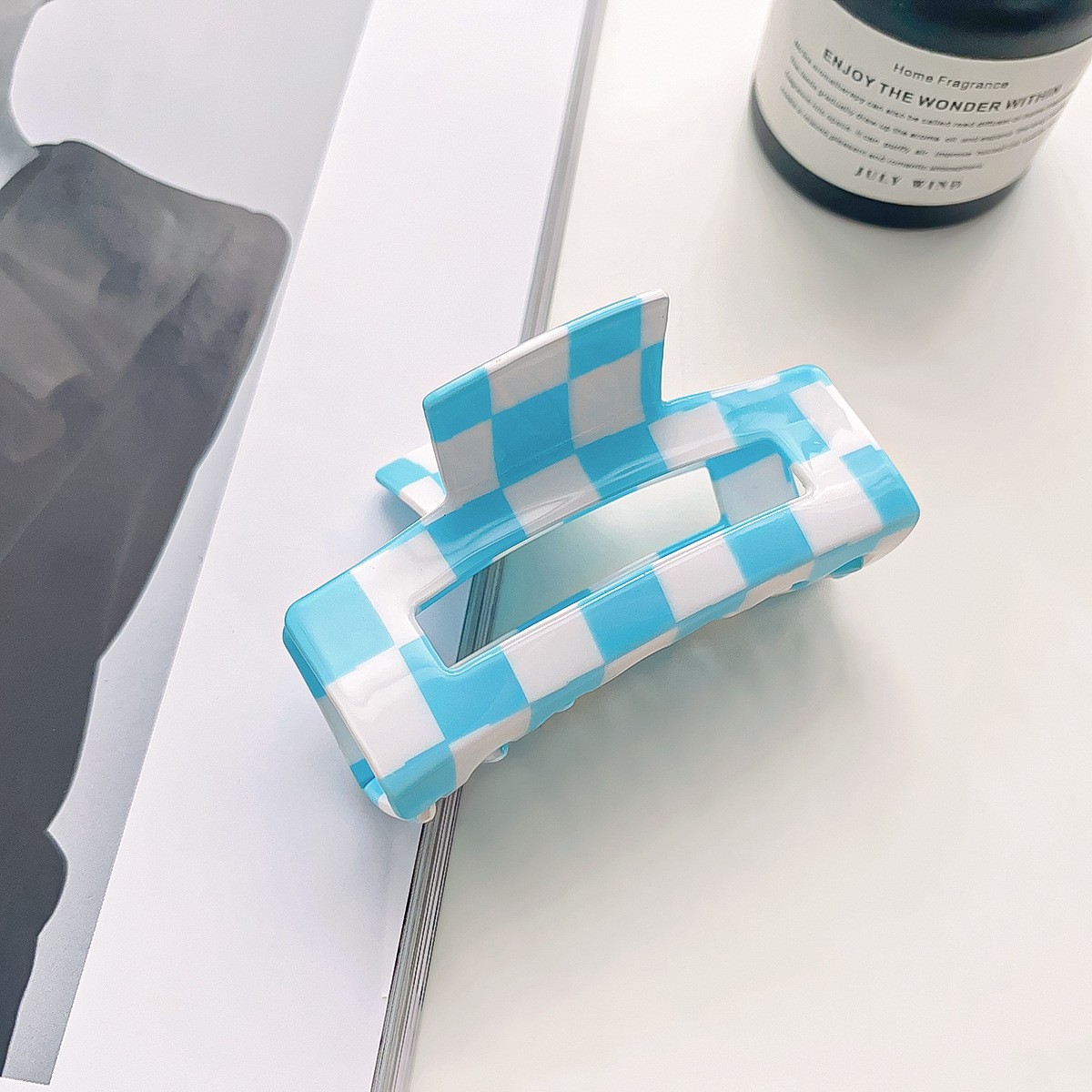 ACCITY - Wholesale Hair Clip - Women's - Checkerboard Hair Claw – Candy Color Acetate Look_CWMM100841