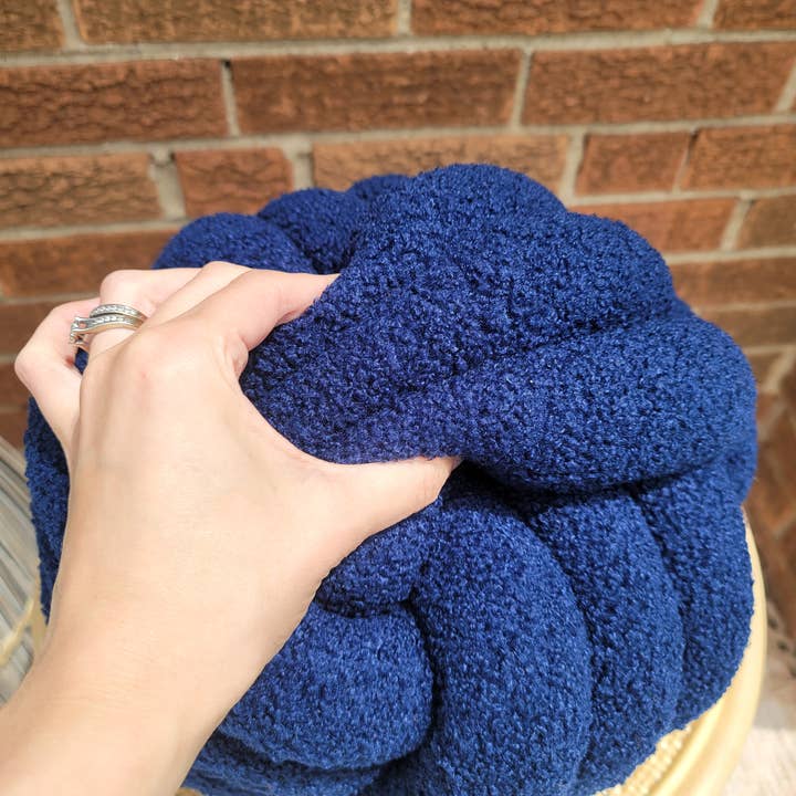 SUF Products LLC - Wholesale Throw/Decorative Pillow - Boucle Knot Pillows Soft and Cozy - Trendy Textured cushion21